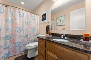 2737 S Smithfield Ct, La Porte, IN 46350 - Photo 17