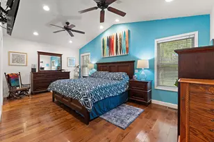 2737 S Smithfield Ct, La Porte, IN 46350 - Photo 15