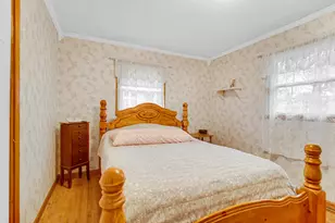 2391 Jacqueline St, Portage, IN 46368 - Photo 15