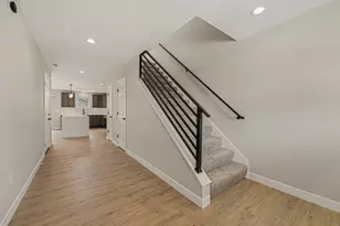 6839 Missouri Ave, Hammond, IN 46323 - Photo 11