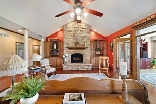 13607 W 169th Ave, Lowell, IN 46356 - Photo 7