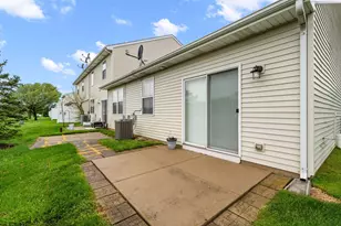 7619 E 112th Ave, Crown Point, IN 46307 - Photo 17
