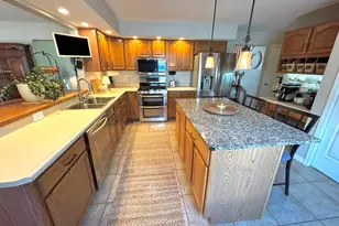 10009 Delmar St, Saint John, IN 46373 - Photo 11