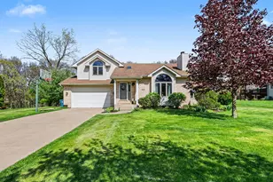 10009 Delmar St, Saint John, IN 46373 - Photo 3