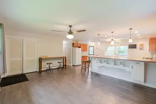 401 S 15th St, Chesterton, IN 46304 - Photo 5