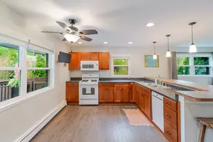 401 S 15th St, Chesterton, IN 46304 - Photo 9