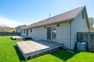 6818 Trailside Ave, Portage, IN 46368 - Photo 11