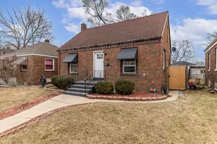 745 Porter St, Gary, IN 46406 - Photo 3