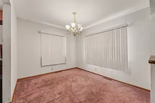 2423 Marshall Pl, Gary, IN 46404 - Photo 5