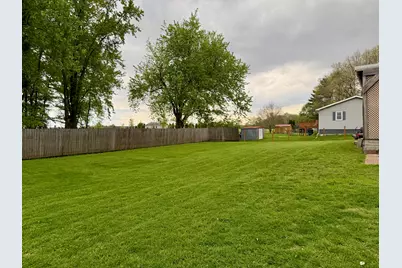 15427 W 160 N, Medaryville, IN 47957 - Photo 17