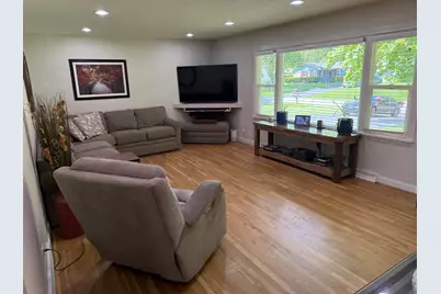 1243 Dogwood Drive, Chesterton, IN 46304 - Photo 5