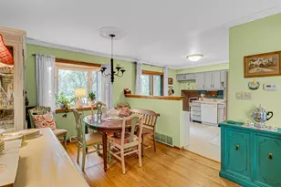 738 E 11th St, Hobart, IN 46342 - Photo 5