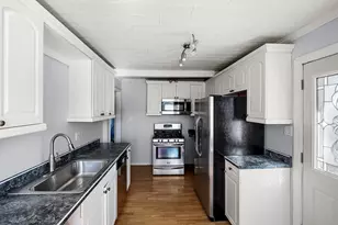 4122 Breckenridge Ave, Michigan City, IN 46360 - Photo 13