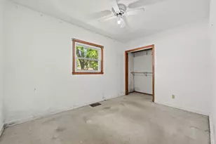 1804 Burlington Beach Rd, Valparaiso, IN 46383 - Photo 7