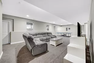 853 E Shakespeare Dr, Valparaiso, IN 46383 - Photo 29