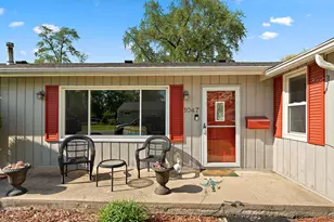 1047 State St, Hobart, IN 46342 - Photo 19
