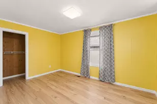 1047 State St, Hobart, IN 46342 - Photo 17