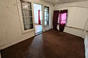 701 Tyler St, Gary, IN 46402 - Photo 9