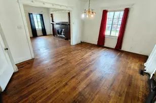 701 Tyler St, Gary, IN 46402 - Photo 7