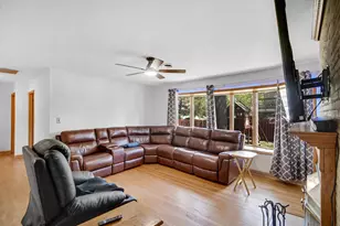 138 N Rd, Schererville, IN 46375 - Photo 11