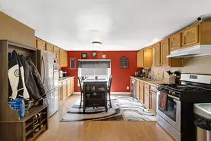 302 Rockwood St, La Porte, IN 46350 - Photo 5