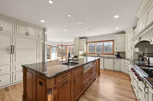 8955 Hillside Dr, Saint John, IN 46373 - Photo 9