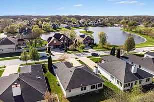 1040 Stillwater Pkwy, Crown Point, IN 46307 - Photo 9