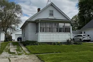 219 Cable St, La Porte, IN 46350 - Photo 5