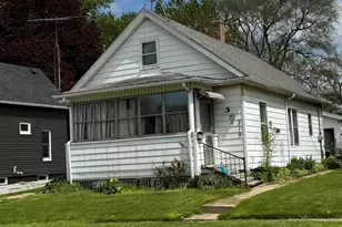 219 Cable St, La Porte, IN 46350 - Photo 3