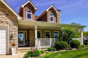 1270 E Greenview Pl, Crown Point, IN 46307 - Photo 1