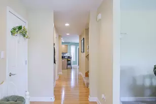 1270 E Greenview Pl, Crown Point, IN 46307 - Photo 9