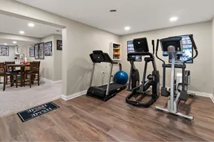 10813 Walnut Dr, Saint John, IN 46373 - Photo 21