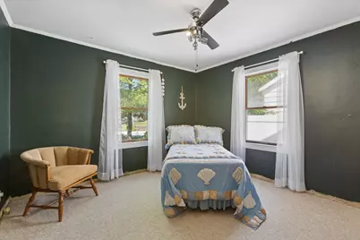 203 Washington Park Boulevard, Michigan City, IN 46360 - Photo 9