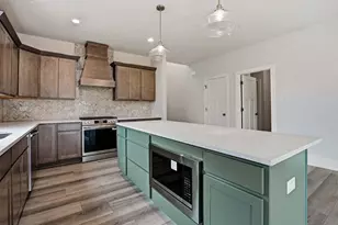 2218 Pradera Trl, Chesterton, IN 46304 - Photo 7