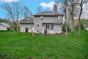 35 Oak Hollow Ct, Valparaiso, IN 46383 - Photo 25