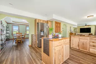 928 N Calumet Ave, Chesterton, IN 46304 - Photo 17