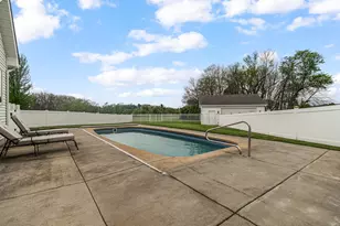 15290 Clark St, Crown Point, IN 46307 - Photo 37