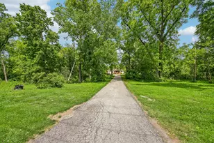 85 S County Line Rd, Crown Point, IN 46307 - Photo 3