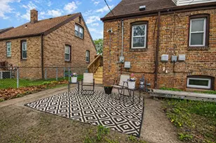 6824 Schneider Ave, Hammond, IN 46323 - Photo 19