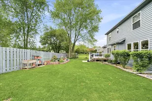 2105 Shadowood Ct, Valparaiso, IN 46383 - Photo 33