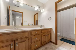 242 Golfview Dr, Schererville, IN 46375 - Photo 21