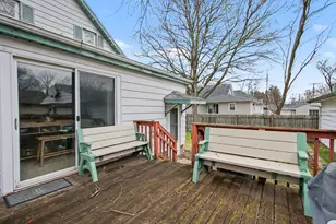 324 Jackson St, Michigan City, IN 46360 - Photo 17