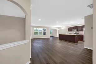 2956 Brisbane Dr, Valparaiso, IN 46385 - Photo 5
