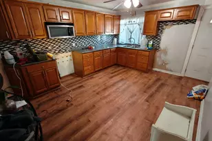 293 Calhoun St, Gary, IN 46406 - Photo 7