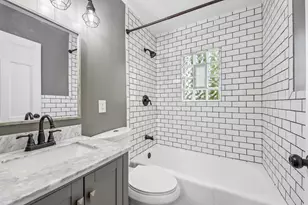 1206 Sycamore St, Crown Point, IN 46307 - Photo 15