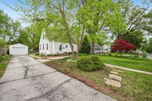 1206 Sycamore St, Crown Point, IN 46307 - Photo 39