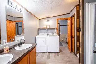141 W 900 N, Chesterton, IN 46304 - Photo 27