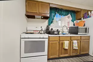 1724 Ohio St, Michigan City, IN 46360 - Photo 7