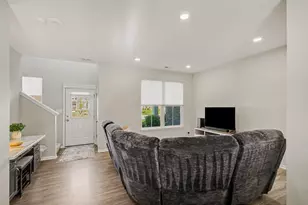 11775 Rhode Island St, Crown Point, IN 46307 - Photo 5