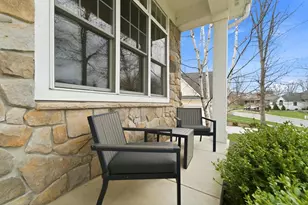 730 Quinlan Ct, Crown Point, IN 46307 - Photo 5
